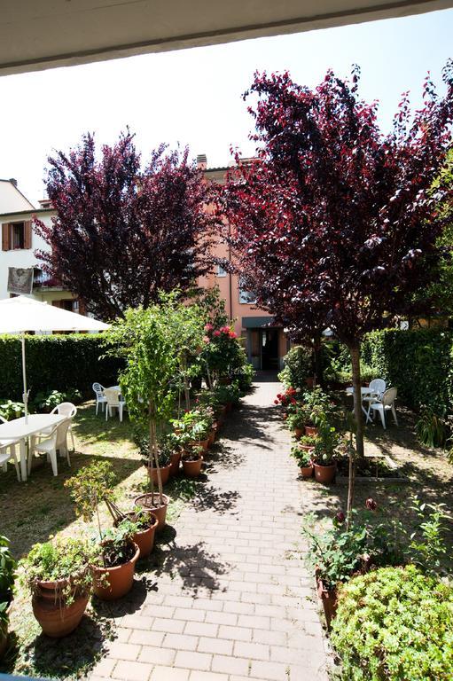 Hotel La Toscana Ареццо Экстерьер фото