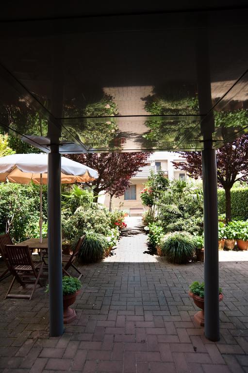 Hotel La Toscana Ареццо Экстерьер фото