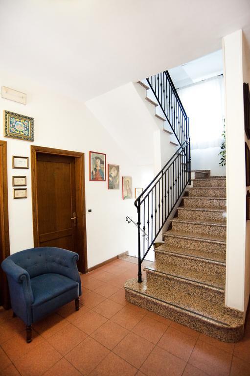 Hotel La Toscana Ареццо Экстерьер фото